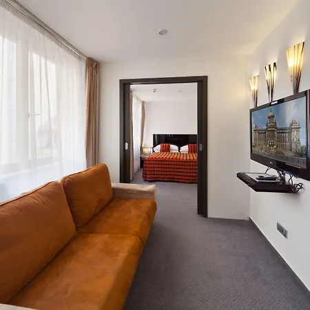 Prague Inn Hotel