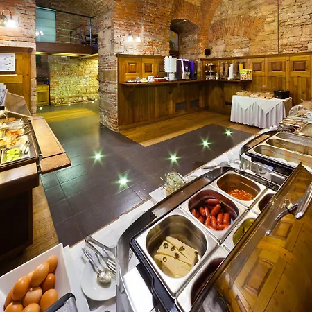 Prague Inn 4*