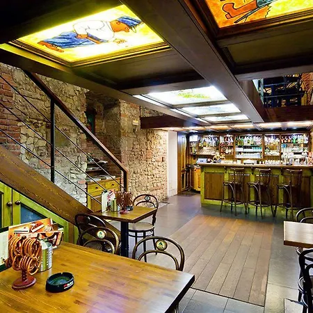 Prague Inn Hotel