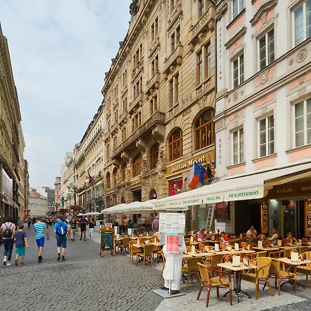 Prague Inn Hotel 4*