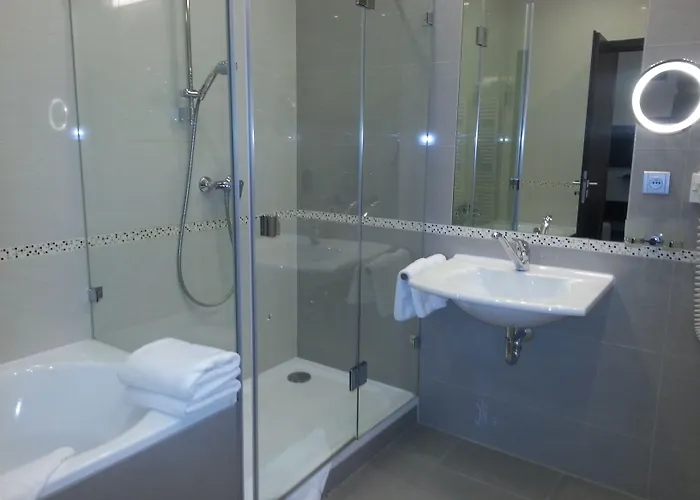 Prague Inn 4*
