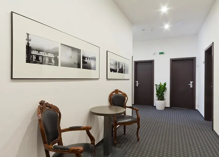 Prague Inn 4*