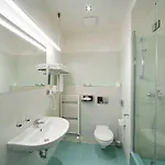 نزل براغ براغ