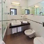 نزل براغ 4* براغ